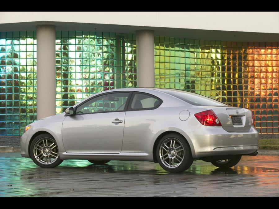  Scion tC 2005 года  (фото 89 из 130)